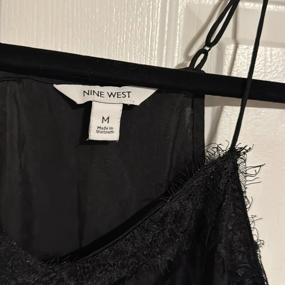 Black Lace Trimmed Tank - Picture 2 of 5